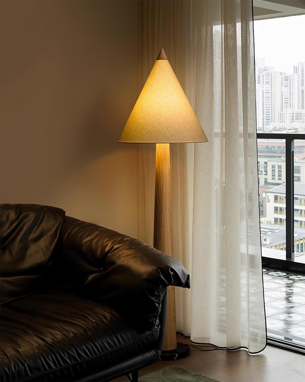 Candelabru con-Gable lampadar