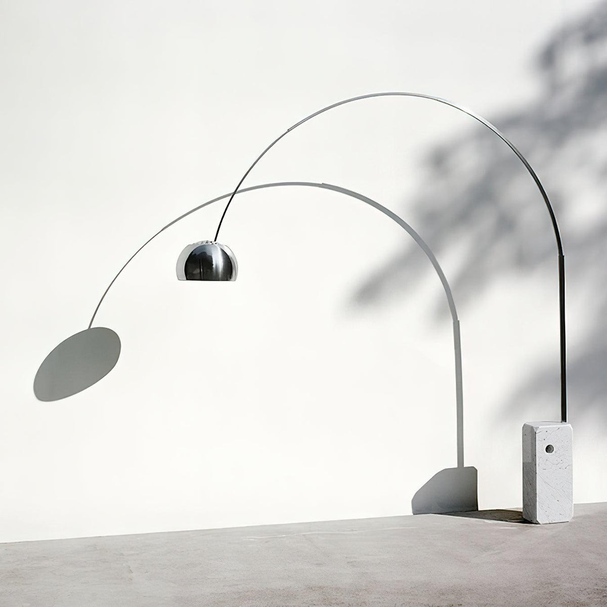 Parabola lampadar