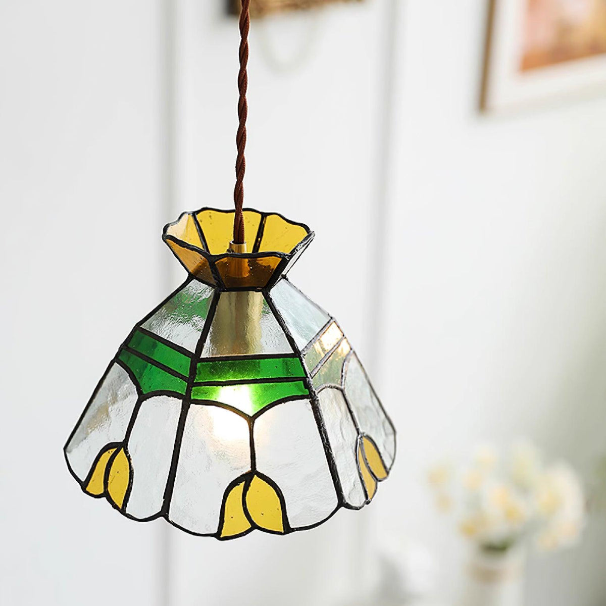 Coriva lampă suspendată din sticlă colorată, în stil modernist de la mijlocul secolului