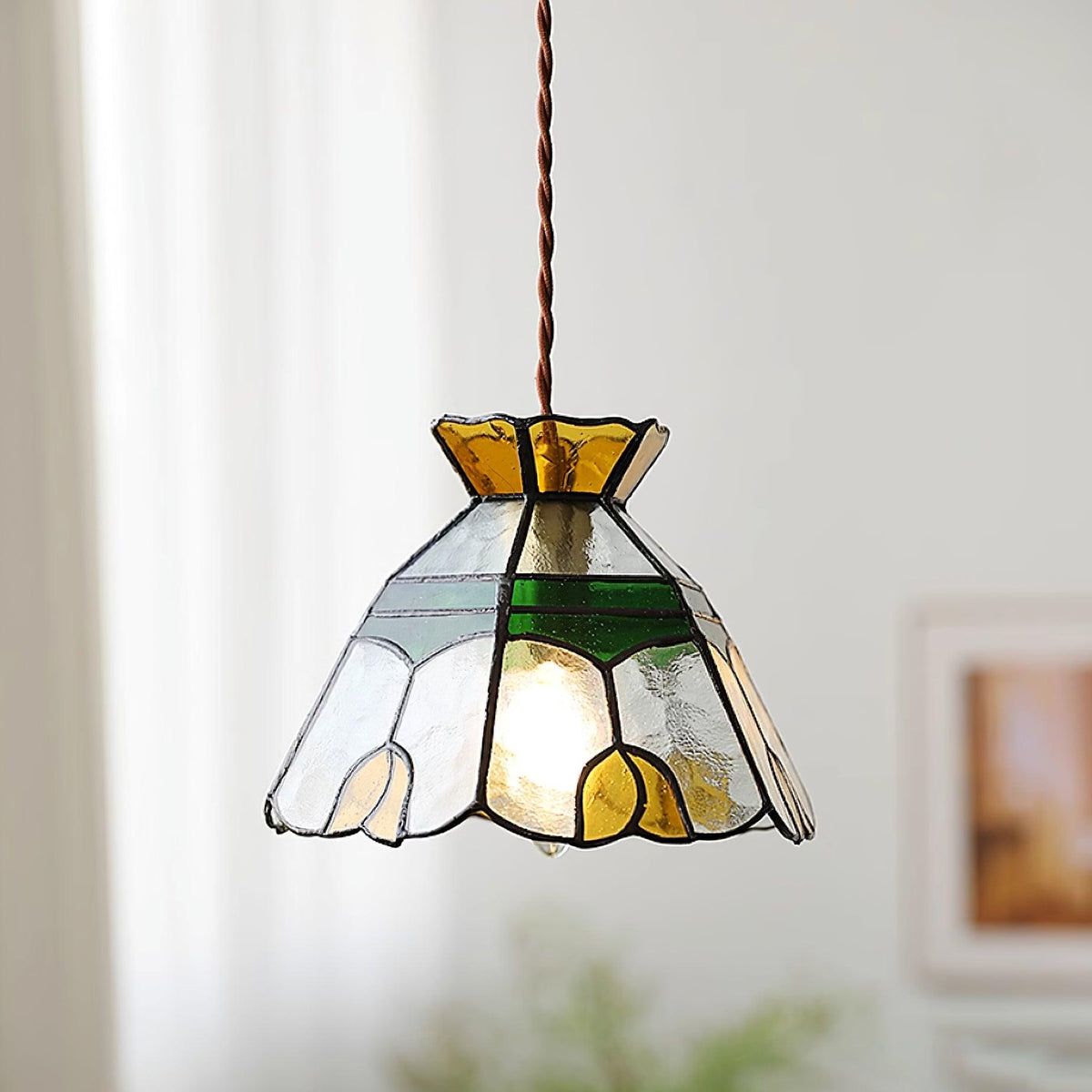 Coriva lampă suspendată din sticlă colorată, în stil modernist de la mijlocul secolului