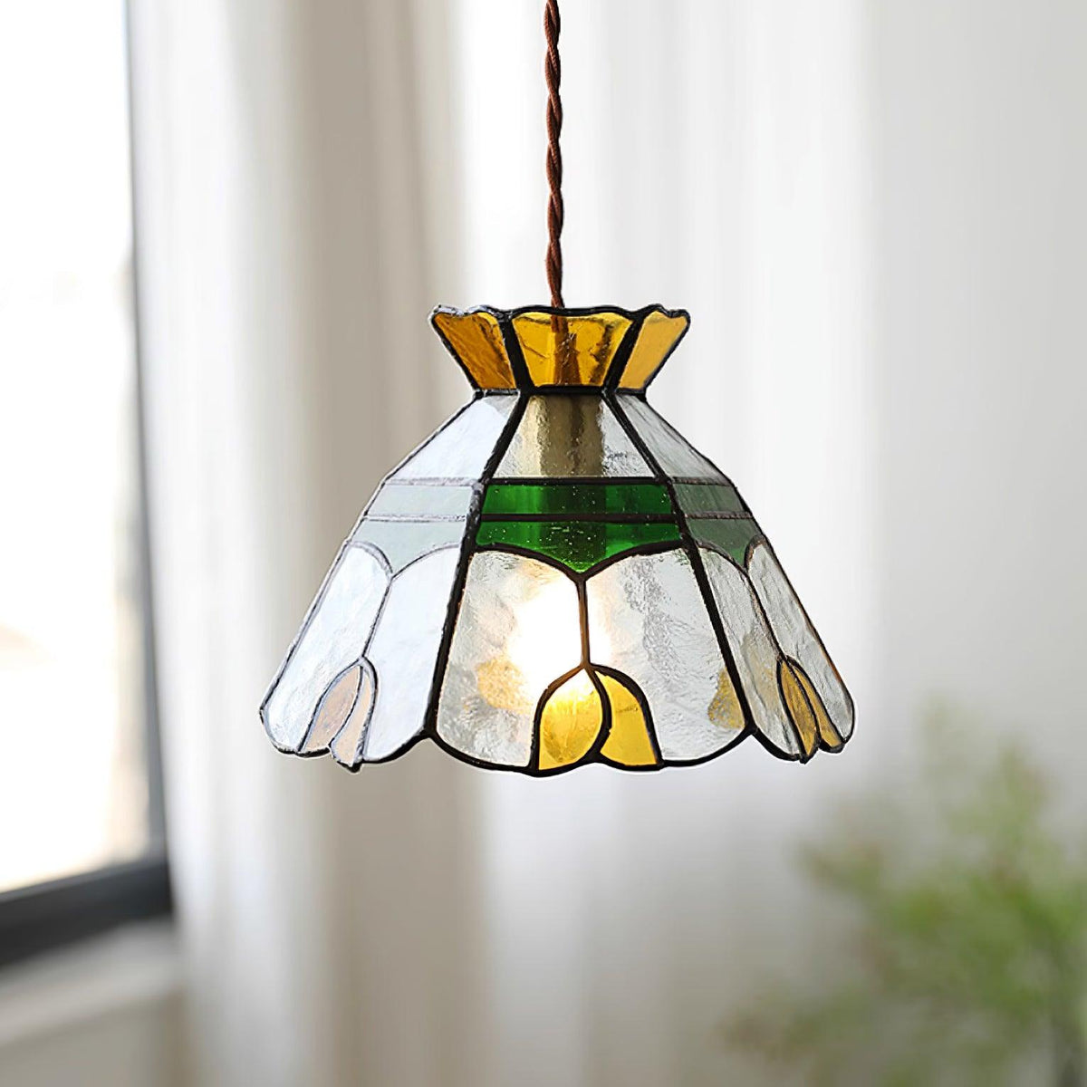 Coriva lampă suspendată din sticlă colorată, în stil modernist de la mijlocul secolului