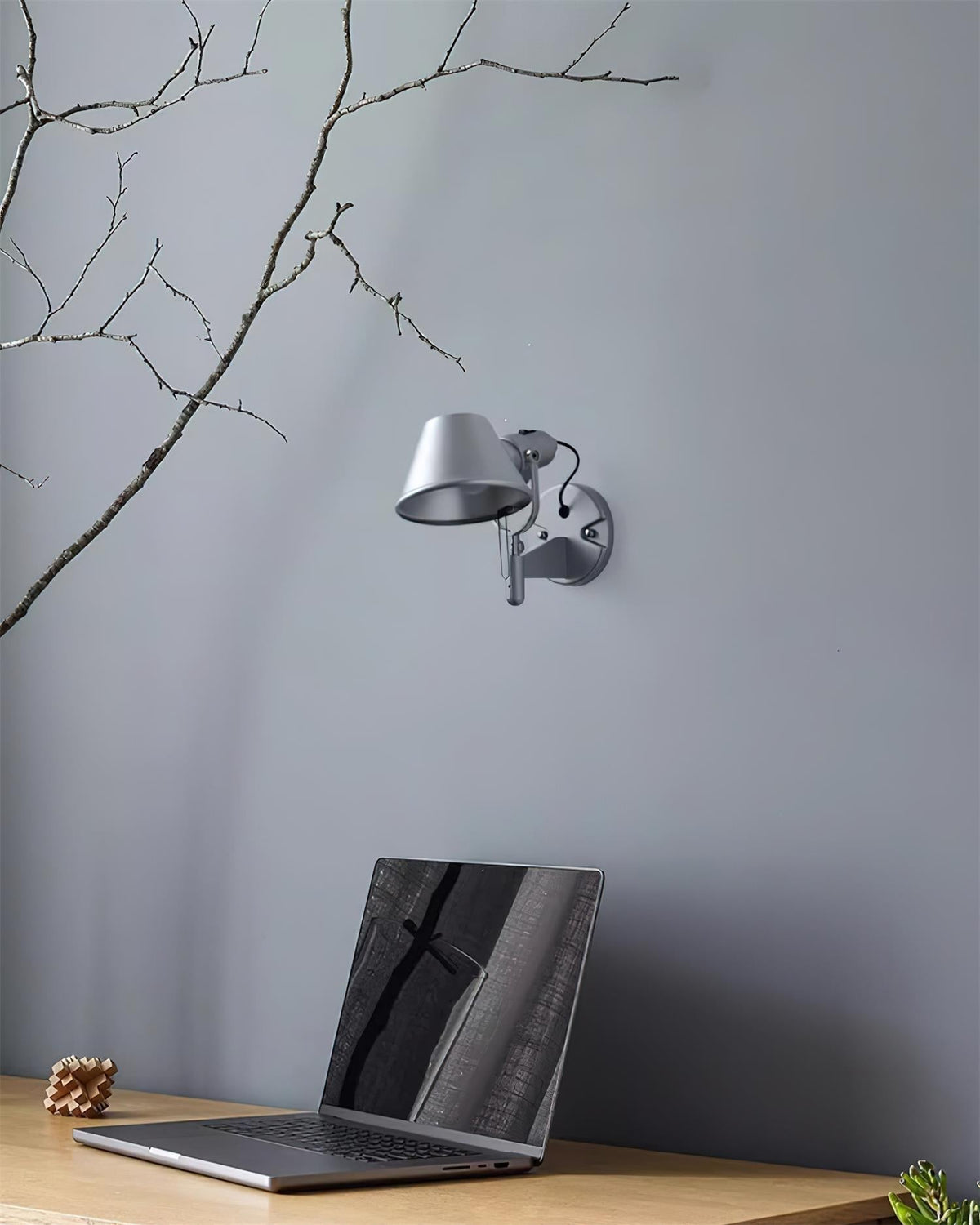 Aplică de perete corp metalic abajur conic reglabil modern minimalist