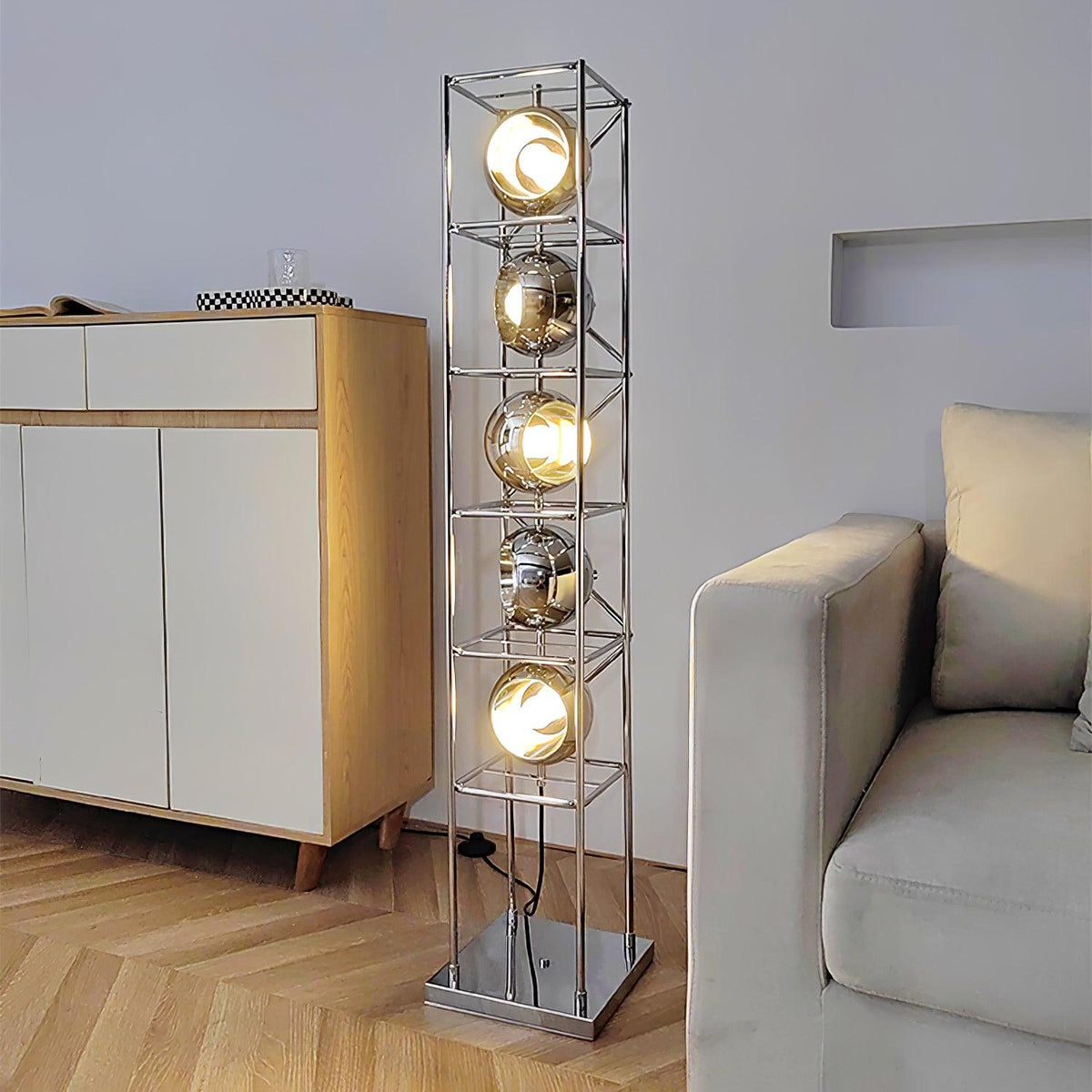 Halvor lampadar, industrial