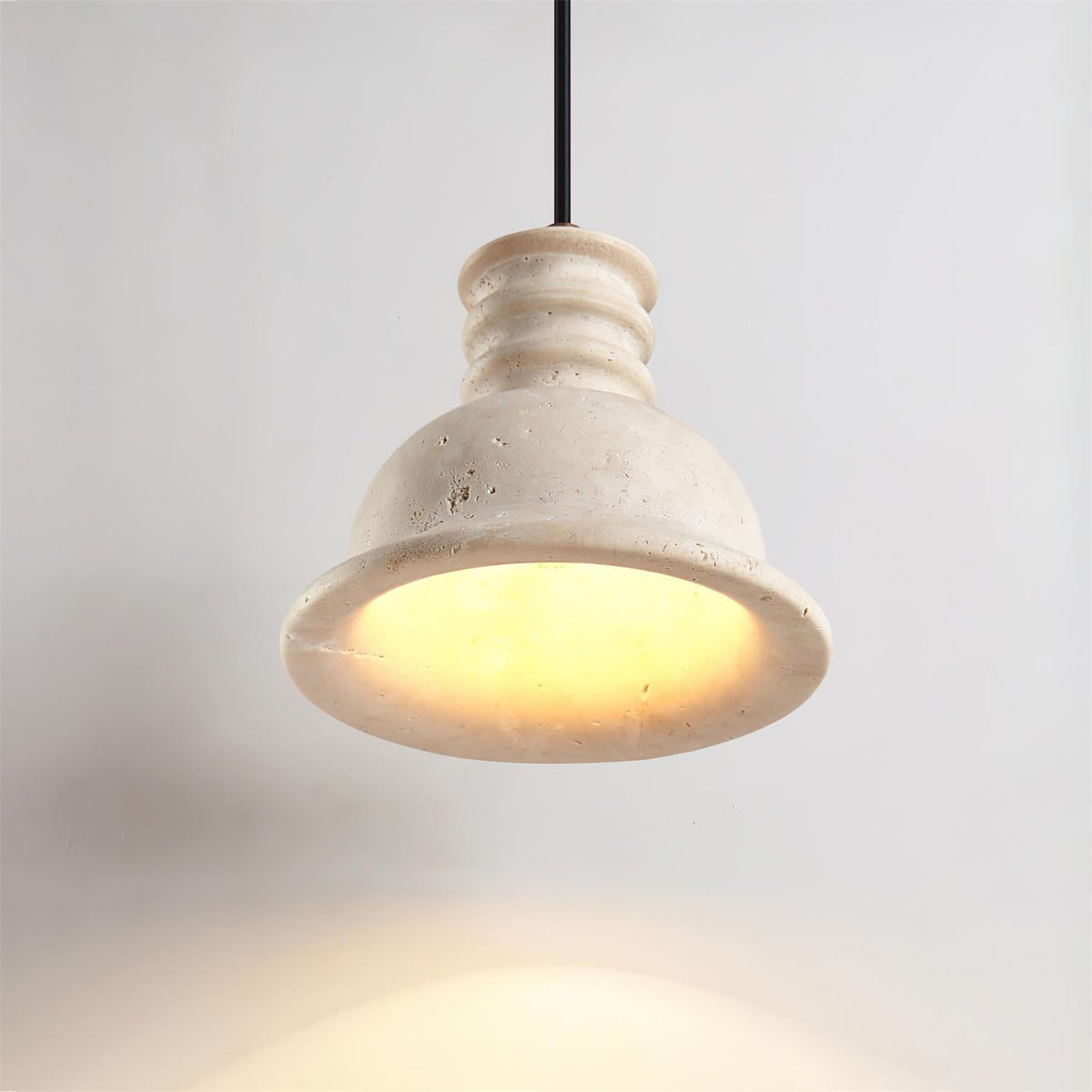 Terianena lampă suspendată