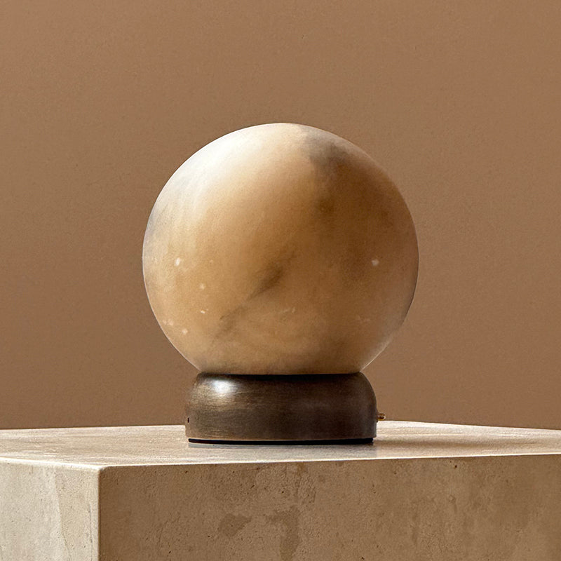 Trevi Orb lampă de masă portabilă (reîncărcabilă)