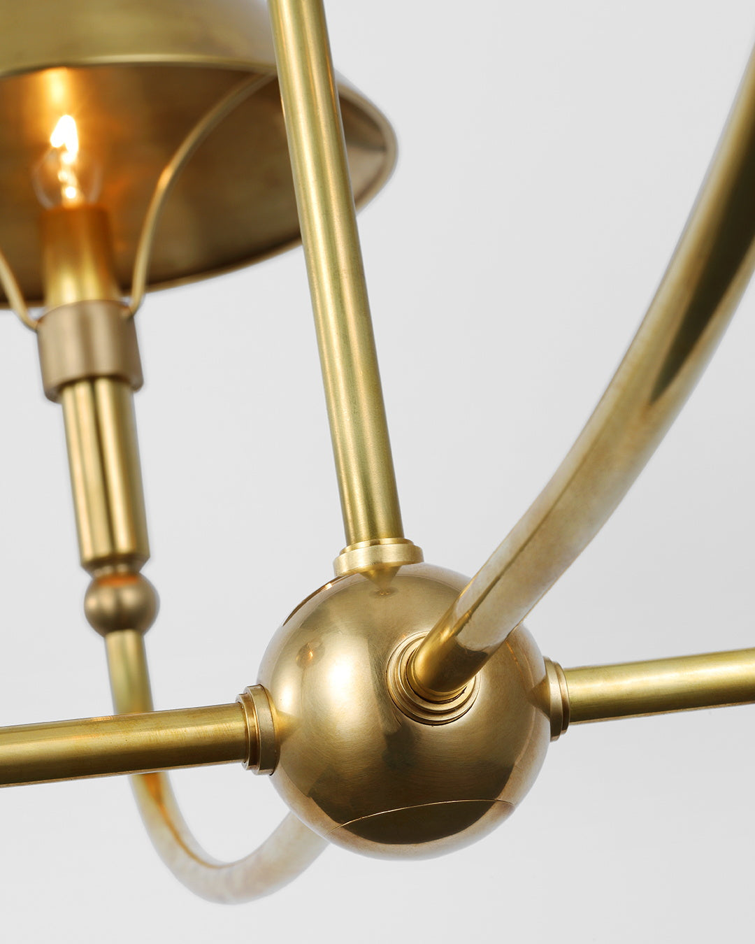 Turlington candelabru
