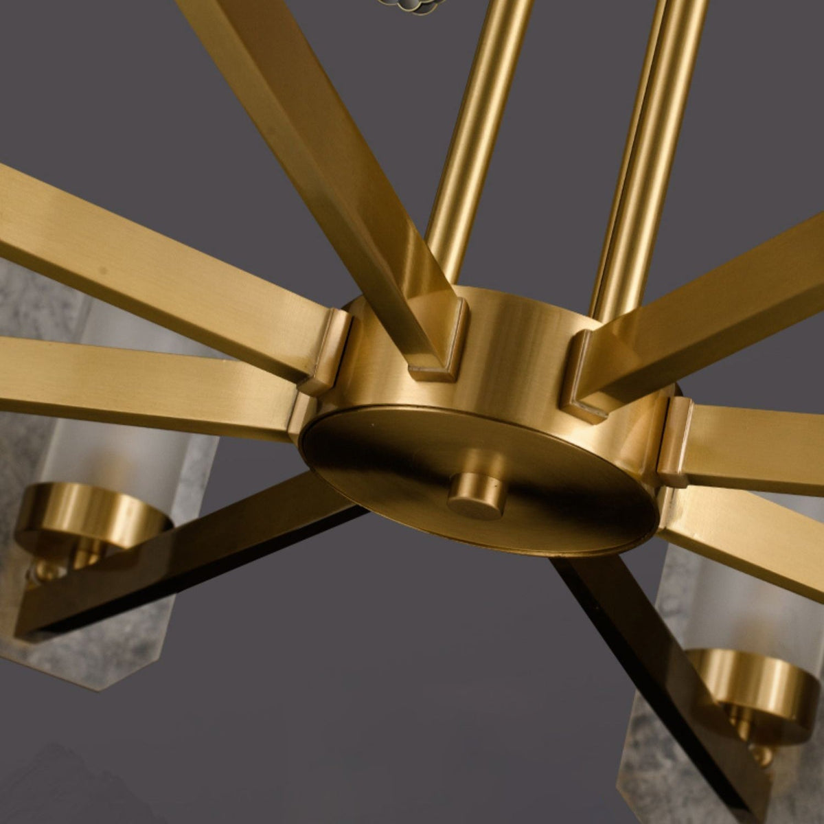 Nororian candelabru
