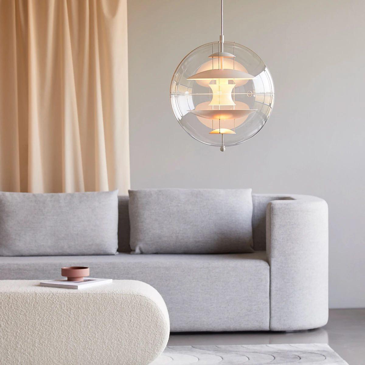 Lampă suspendată geometrică modernă futuristă cu straturi flotante, abajur sferic transparent