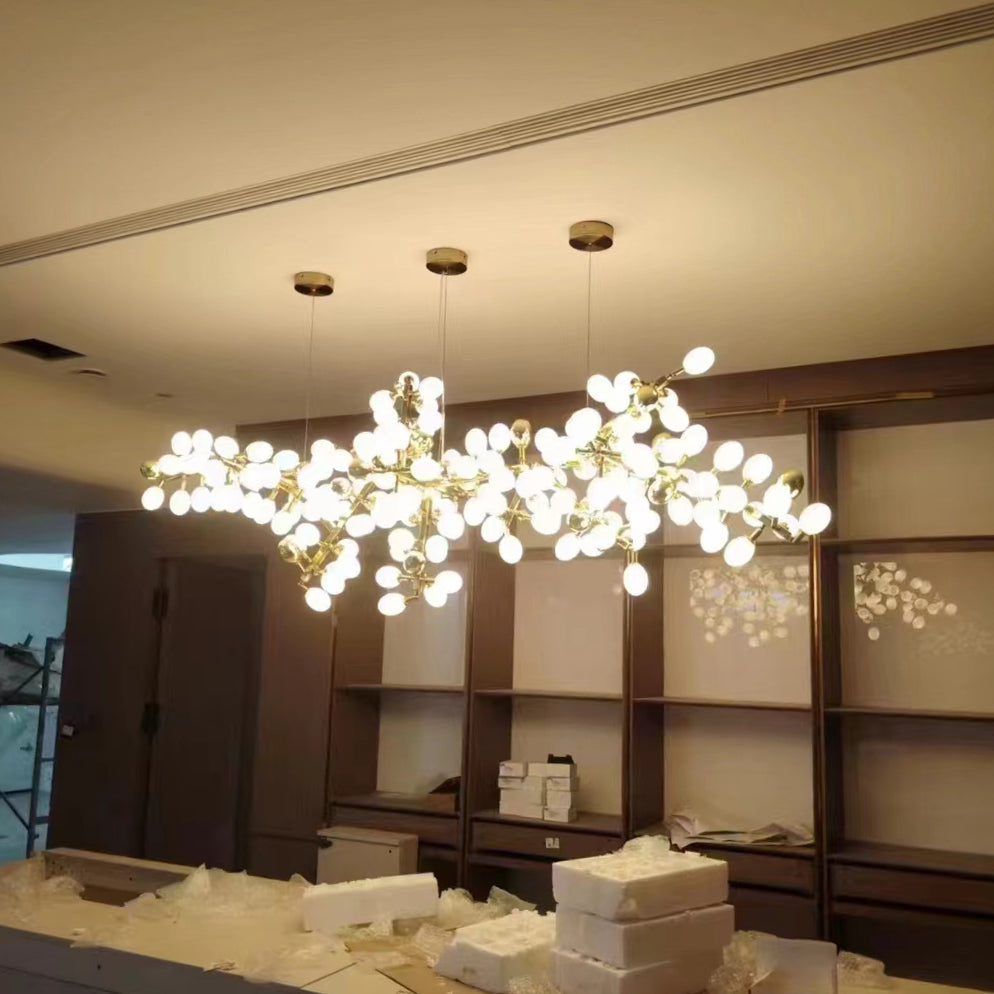 Lioraaria candelabru din sticlă