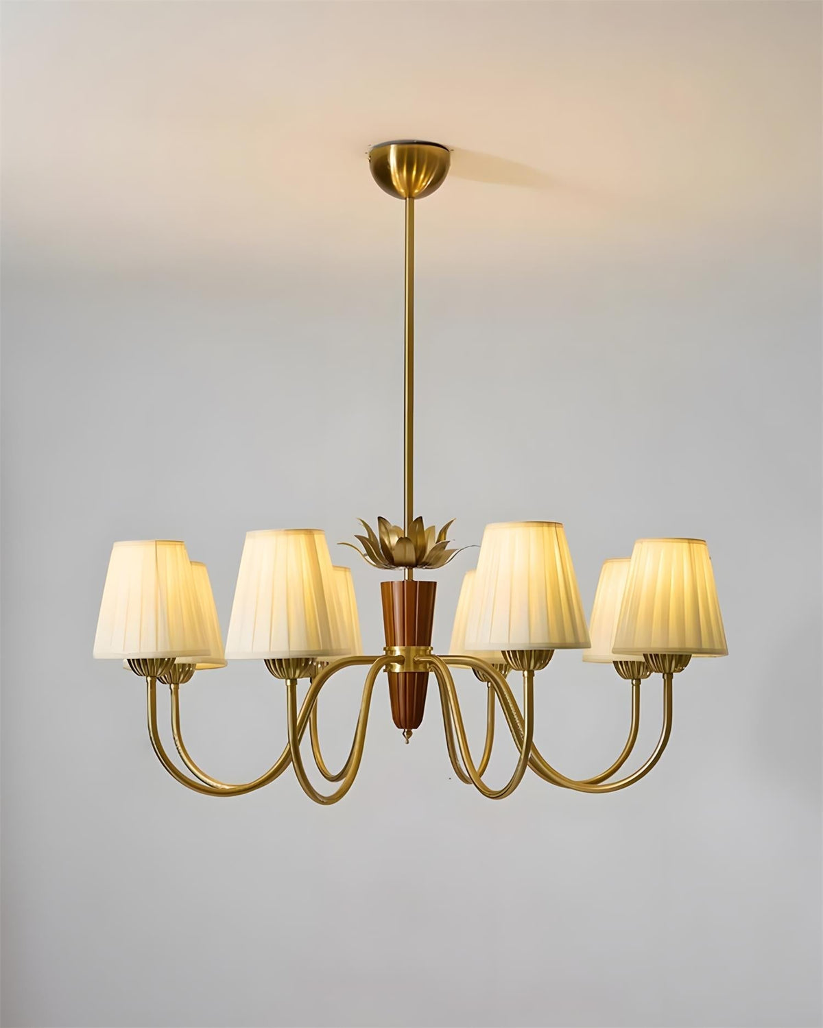 Rivalena candelabru