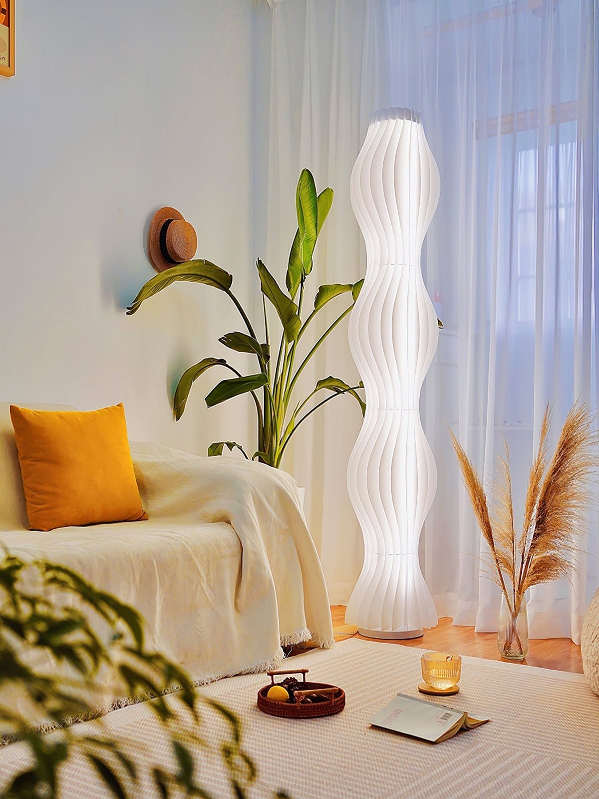 Dotha lampadar contemporan