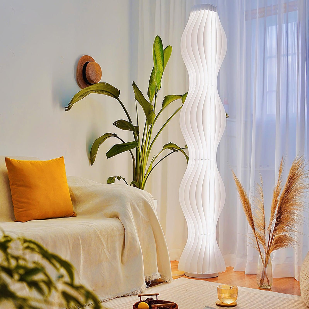 Dotha lampadar contemporan