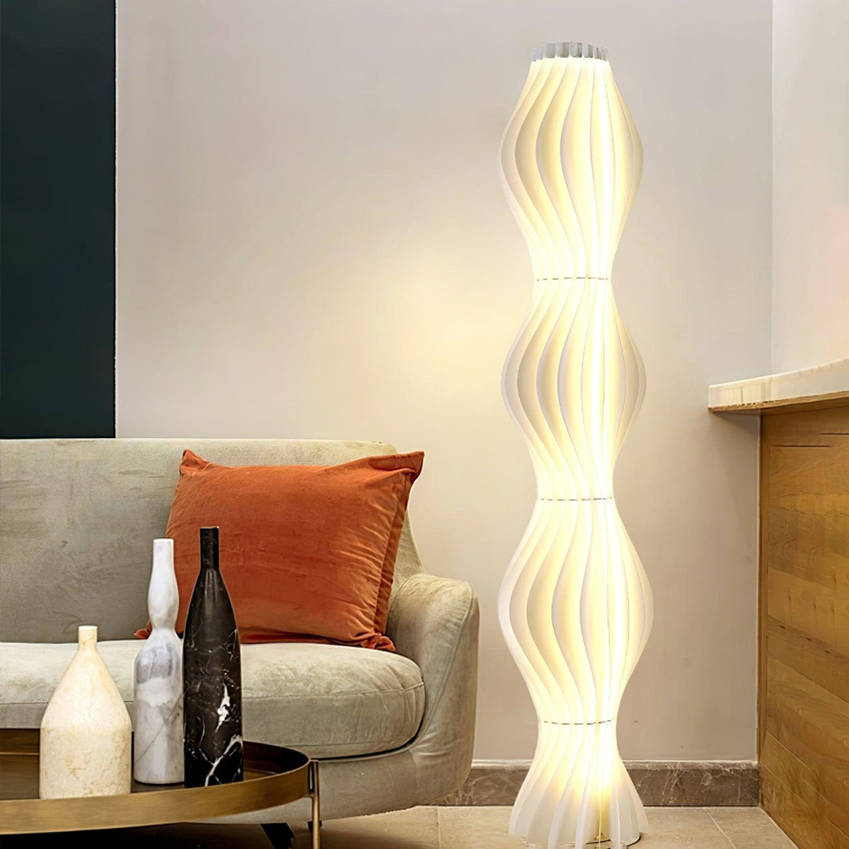 Dotha lampadar contemporan