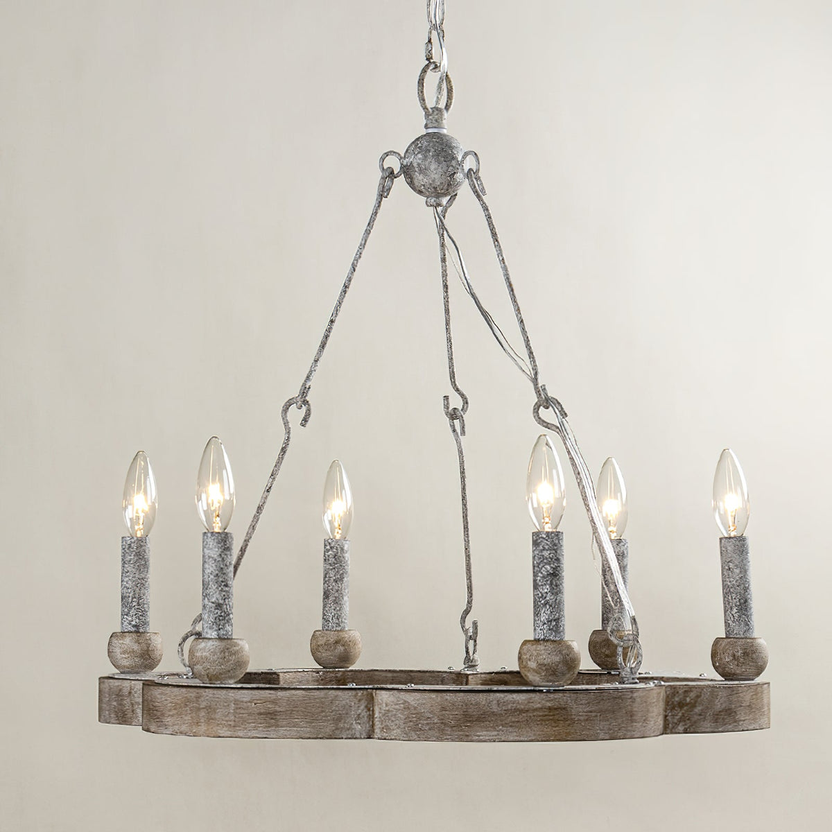Elaarira candelabru
