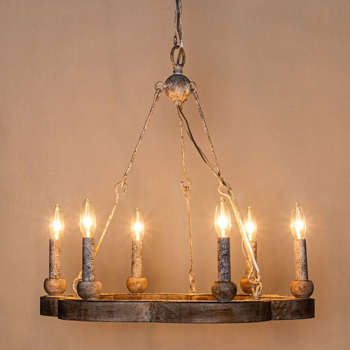 Elaarira candelabru