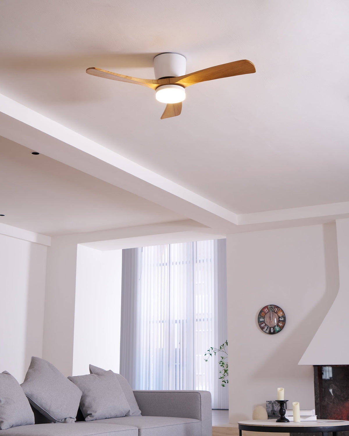 Miroise ventilator de tavan cu lumină