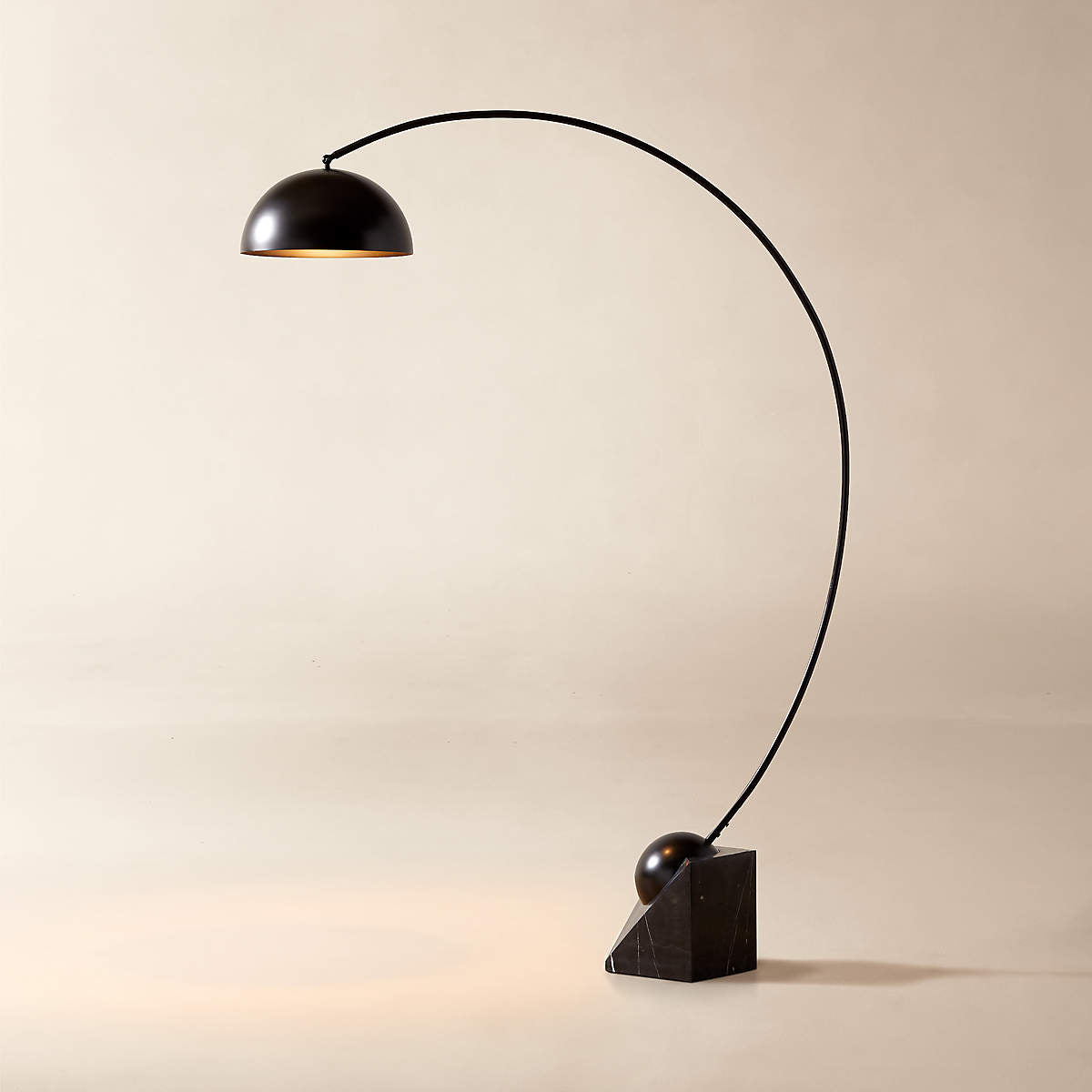 Venus Orbit lampadar
