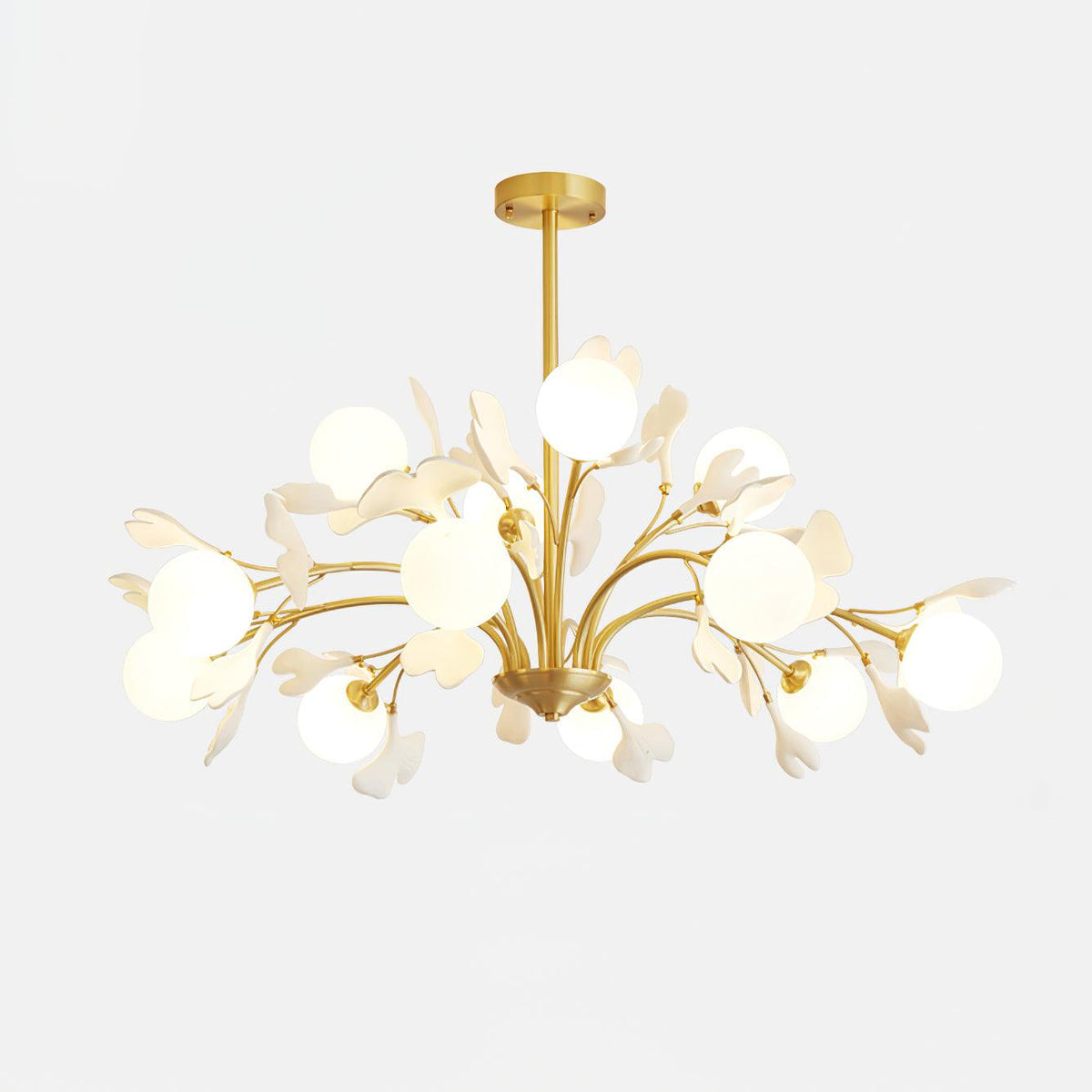 Ginkgo candelabru  cu globuri din sticlă mată