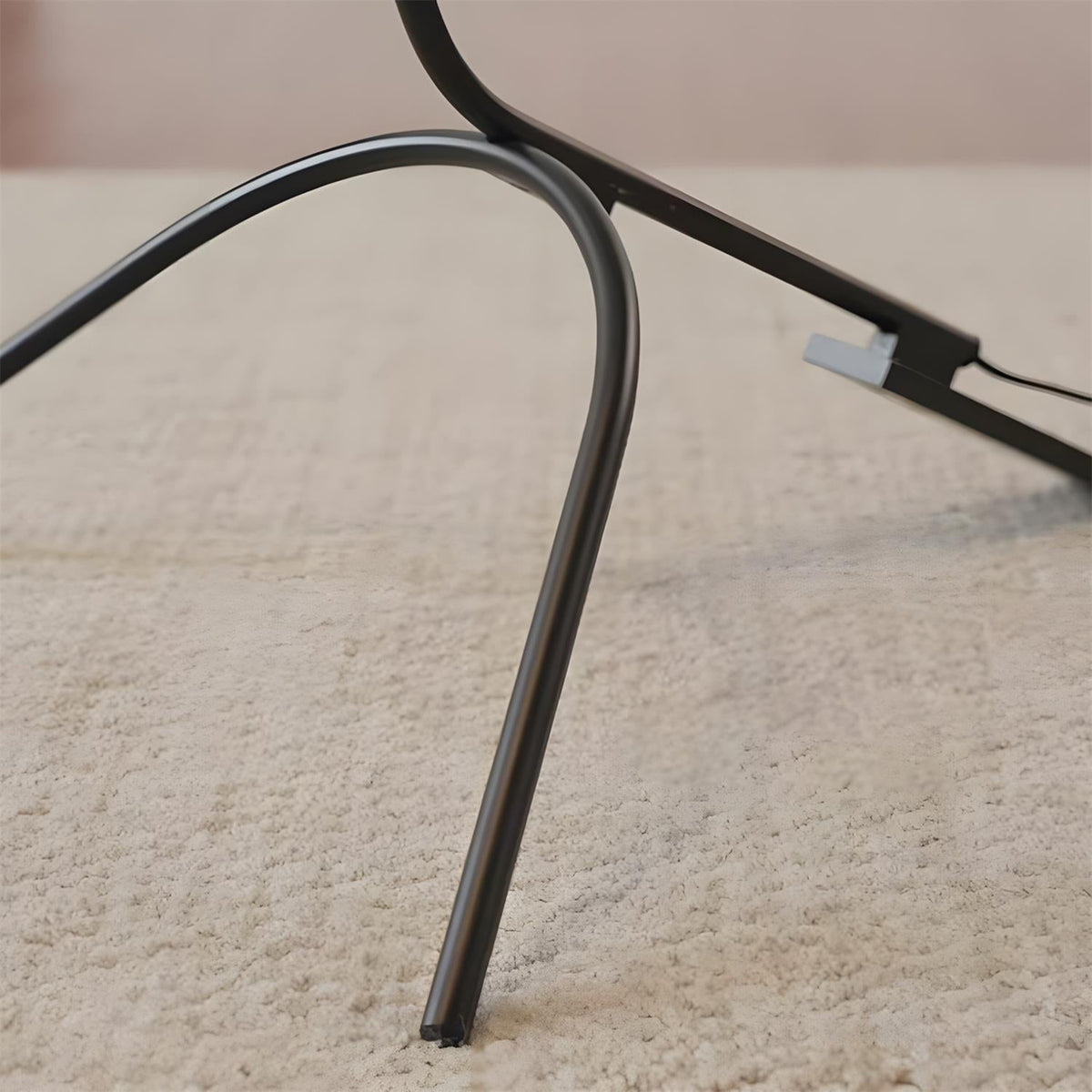 Liorinielle Curve lampadar