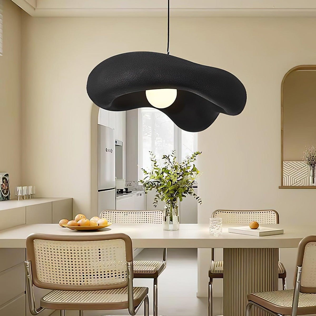 Lampă suspendată din rășină în formă organică pentru interioare moderne Natural