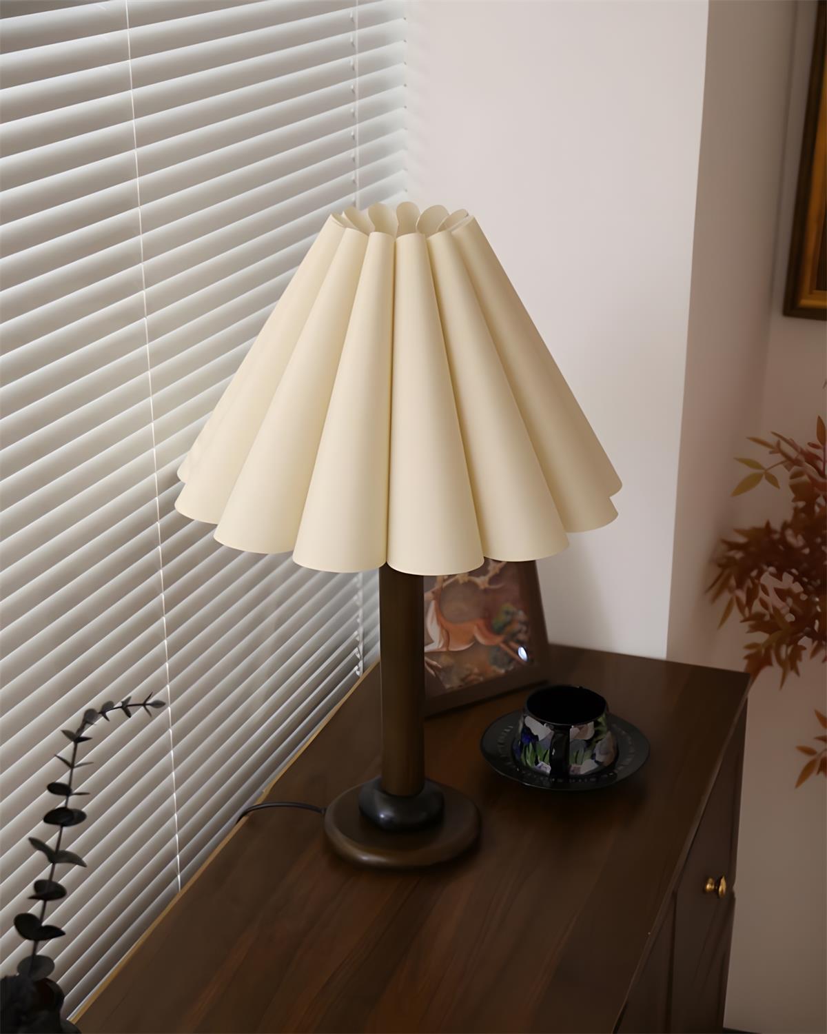 Selisielle lampă de masă