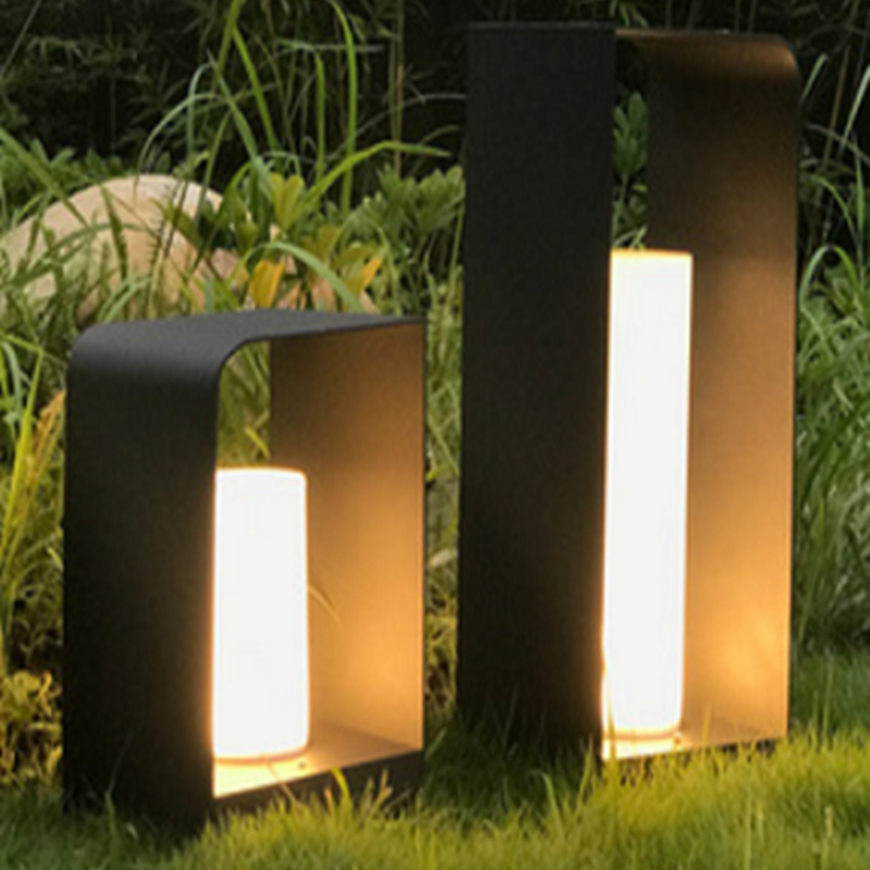 Ray lampadar minimalist Cuboid Solar pentru exterior negru