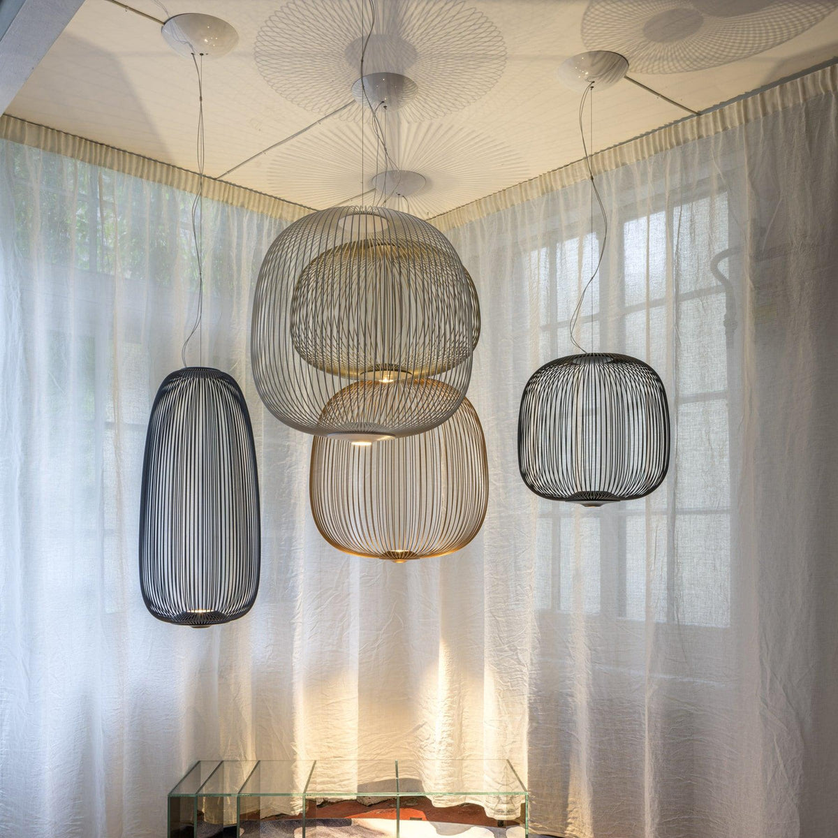 Lumio Lightweight Spokes Cage lampă suspendată