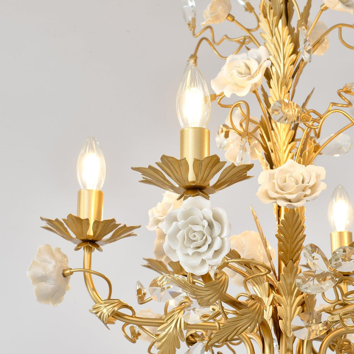 Candelabru Ornate metal Frame Porcelain Roses cristal clasic de lux