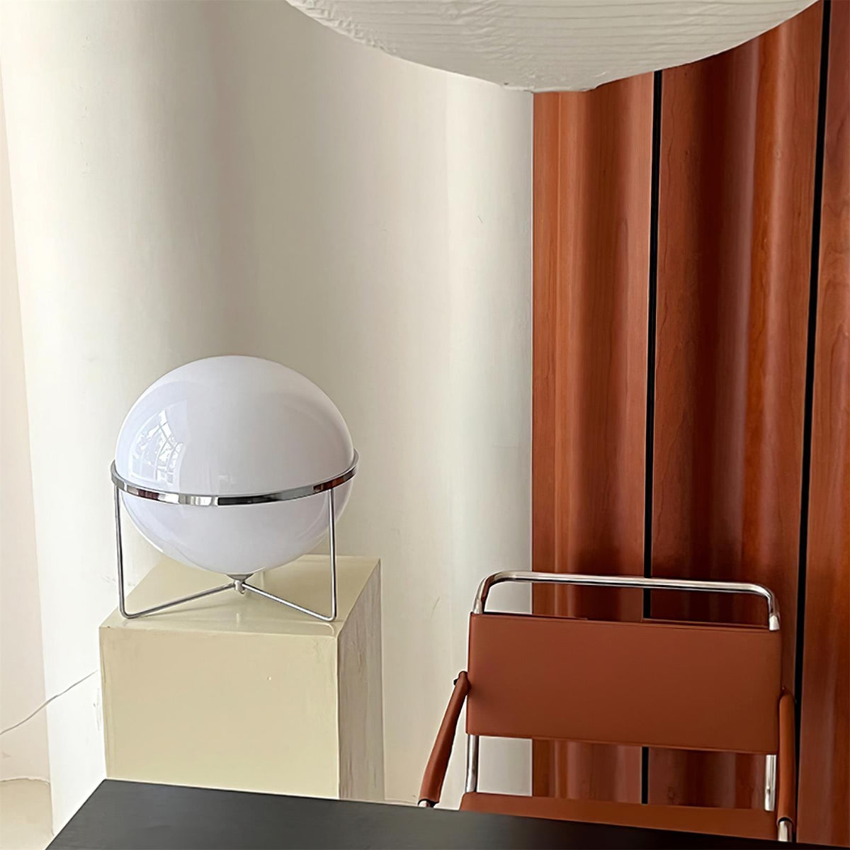 Cori lampă de masă minimalistă