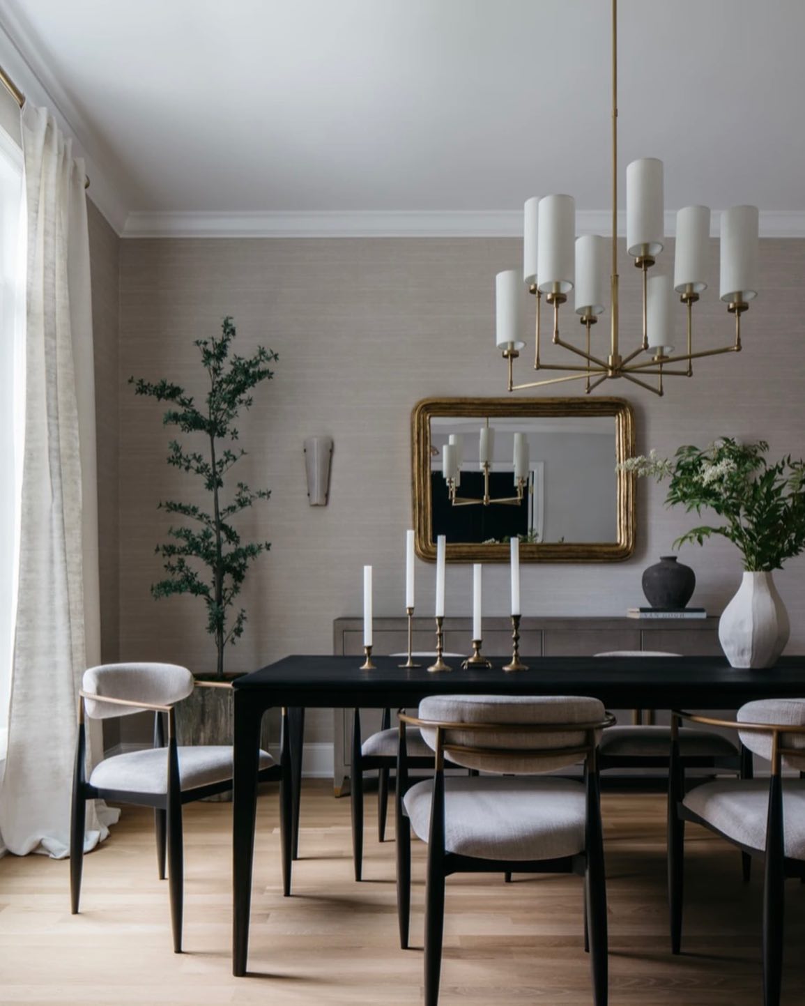 Elaaena candelabru
