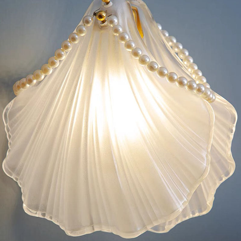 Kristy Art Deco lampă suspendată din coajă de perlă metal/acrilic, alb