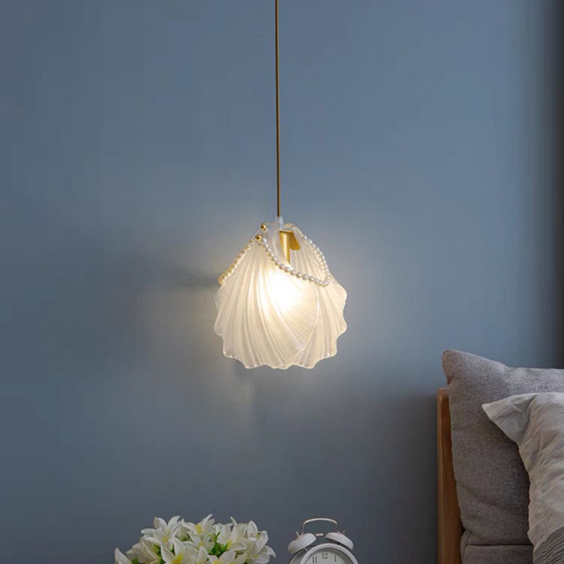 Kristy Art Deco lampă suspendată din coajă de perlă metal/acrilic, alb