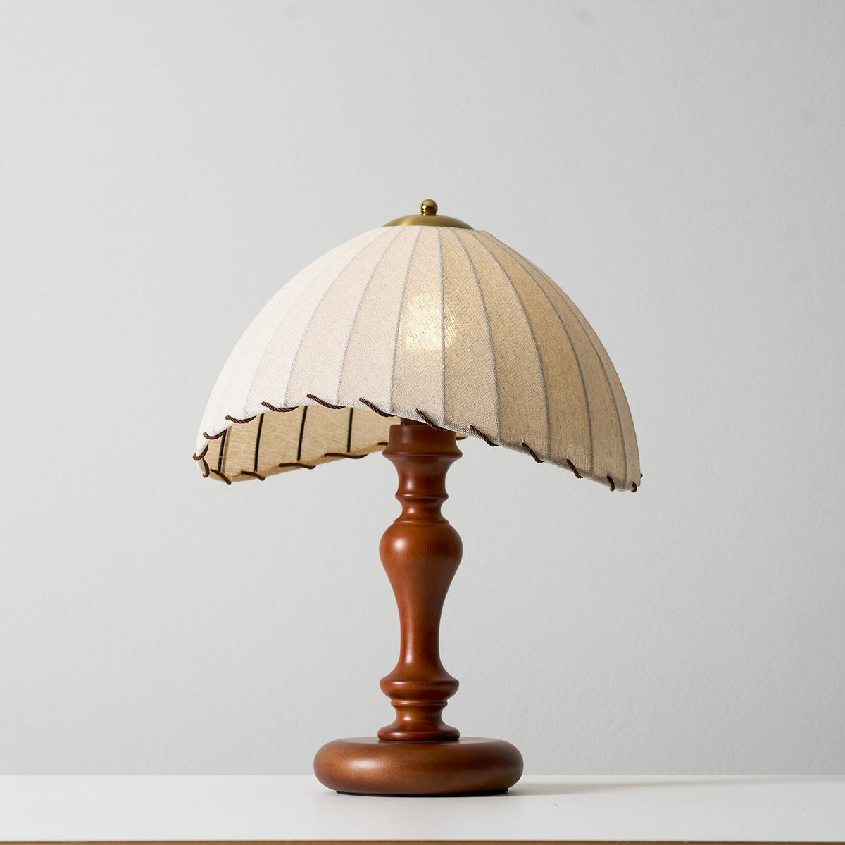 Sorerelle lampă de masă