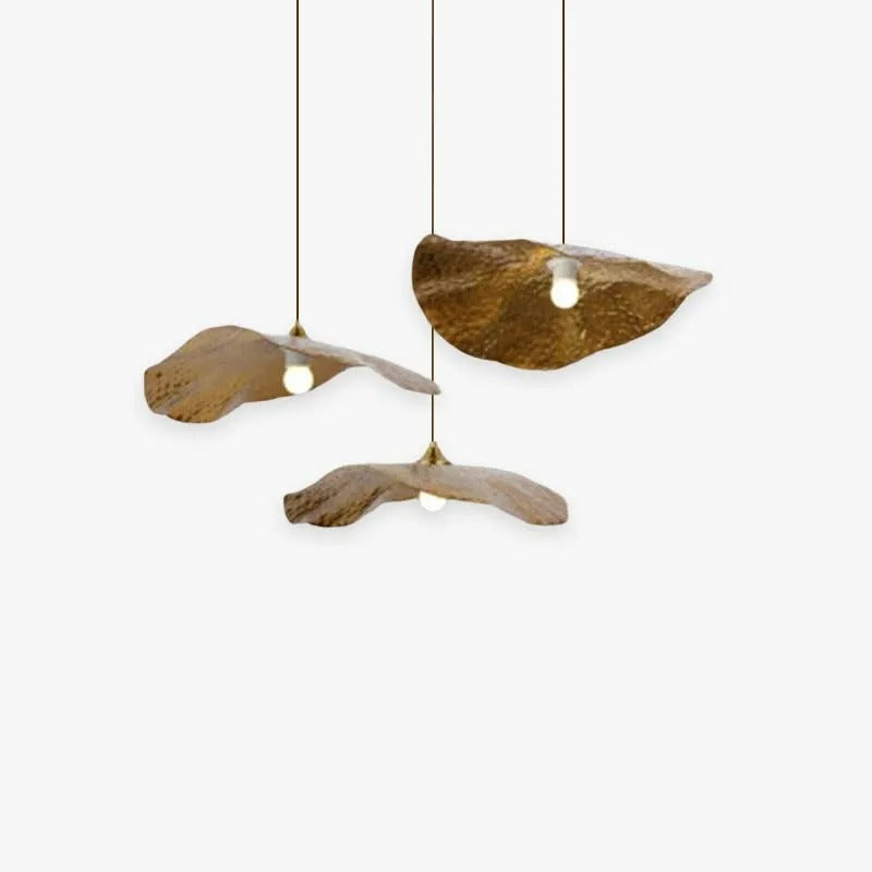 Arisha lampă suspendată din metal în formă de frunză de lotus natural