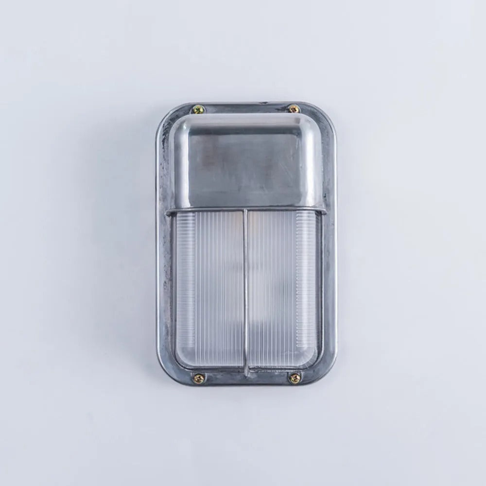 Wyre aplică de perete din metal și sticlă, geometrică, modernă, pentru exterior