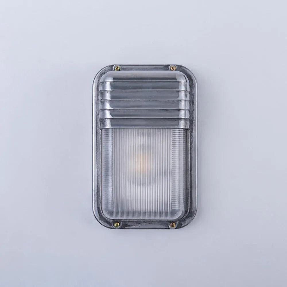 Wyre aplică de perete din metal și sticlă, geometrică, modernă, pentru exterior